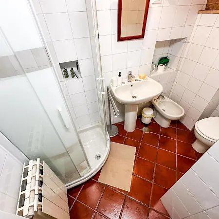 Apartment Turistico Al Villino Del Melograno *