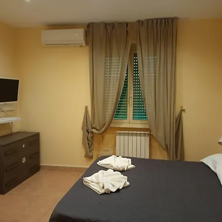 Apartment Gemelli House Rome