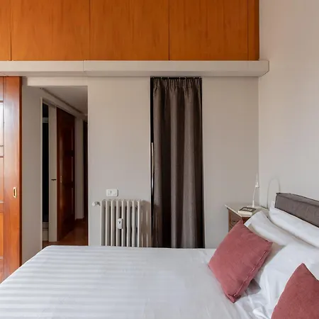 Apartment Hospitalityrome Doninzetti 20 *