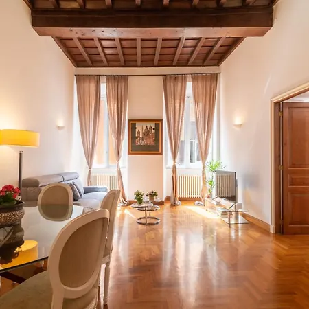 Apartment Casa Parlamento, Al Centro Di