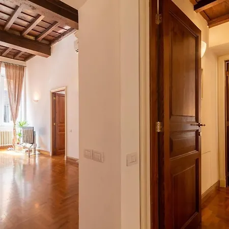 Apartment Casa Parlamento, Al Centro Di Rome