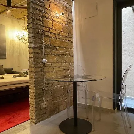 Apartment Colosseum Loft Rome