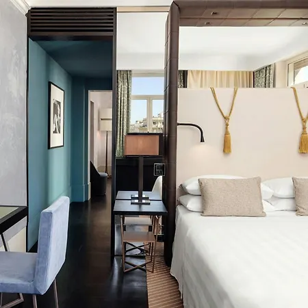Sina Bernini Bristol Hotel 5*