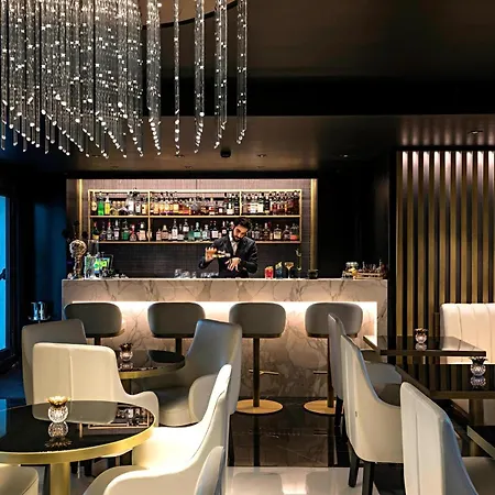 The Pantheon Iconic Hotel, Autograph Collection 5*