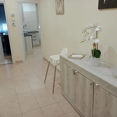Gemelli House Apartment *