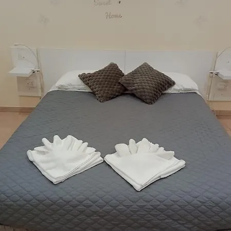 Apartment Gemelli House Rome