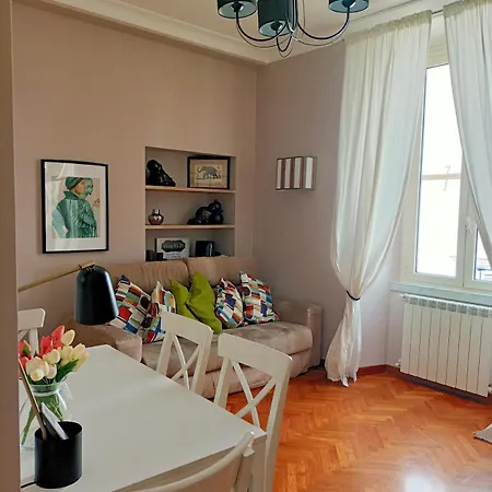 Colosseo Exclusive Elegant Apartment Rome