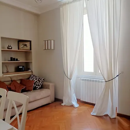 Colosseo Exclusive Elegant Apartment