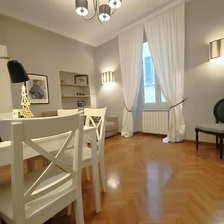 Colosseo Exclusive Elegant Apartment *