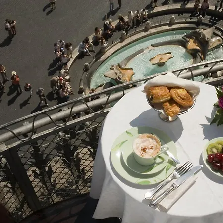 The At The Spanish Steps 5*