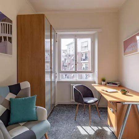 Apartment 1950 - Bright In Octagonal Tower