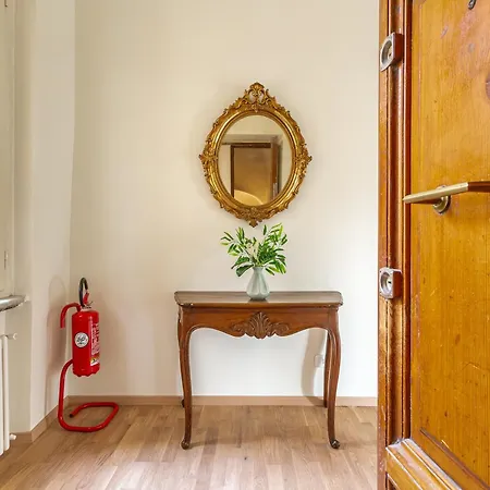 Iflat Vatican New Bright & Comfy 3 Bedroom Apartment *