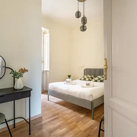 Iflat Vatican New Bright & Comfy 3 Bedroom Apartment