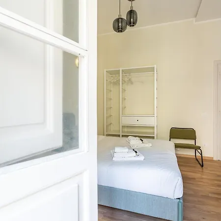 Apartment Iflat Vatican New Bright & Comfy 3 Bedroom Rome
