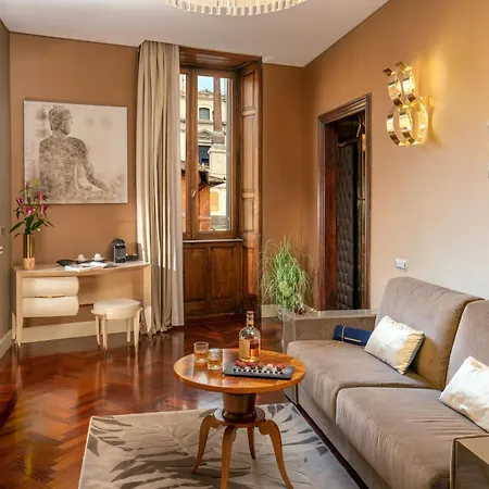 The At The Spanish Steps 5*