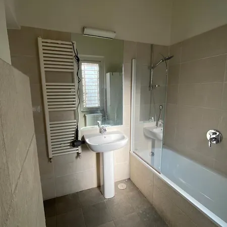 Apartment Artist In The Heart Of Trastevere *