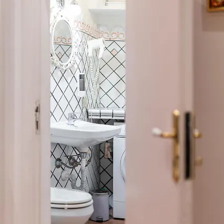 The Bishop's Loft Spagna *