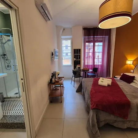 Πανσιόν Iaio Luxury