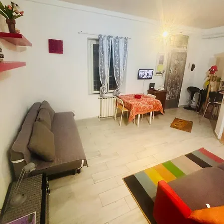 Benny House In The Park Close To Gemelli And Fl3 To S Peter And Center Roma
