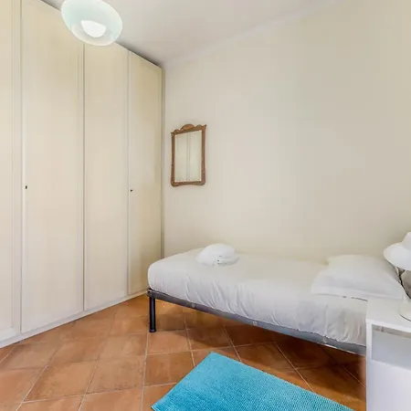 Apartment Granai , Rifugio Romantico Nel Cuore Di