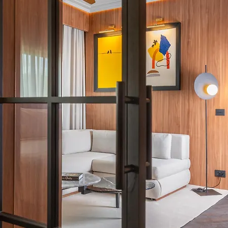 Cardo Roma, Autograph Collection Otel 4*