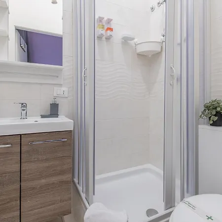 Bed & Breakfast Damiani & Sister Guesthouse Rome