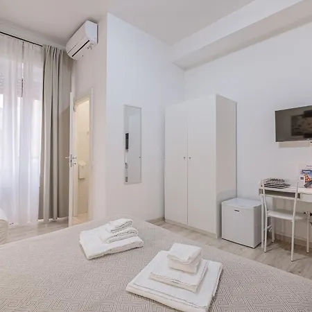 Damiani & Sister Guesthouse Rome