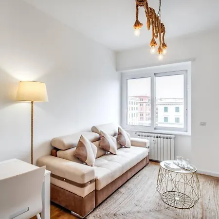 Naos Close Popolo Square Apartment Rome