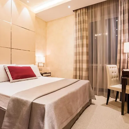 Alojamento de Acomodação e Pequeno-almoço Maison Candia Luxury House 3*