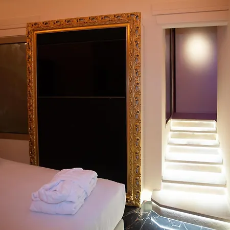 Πανσιόν Profumo Maison Colosseo