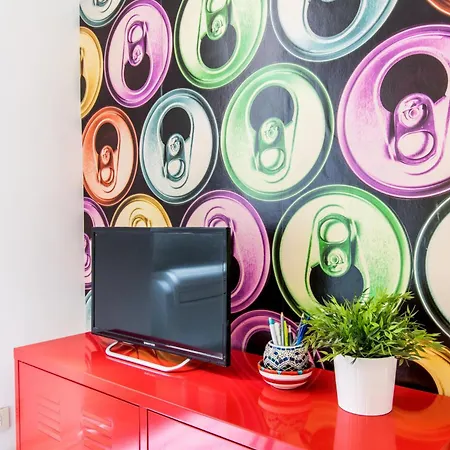 Pop House Apartment