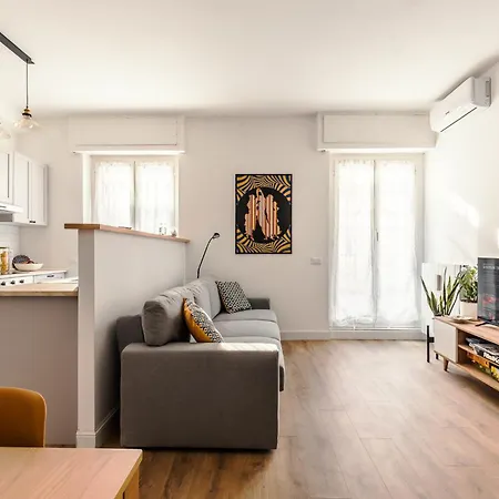 Apartment Comodo E Accogliente A 2 Passi Dalla Metro C Mirti *