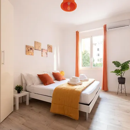 Appartamento 8 Min To Center - 400mt To Metroa, 4-6 Pax, 2 Bathrooms