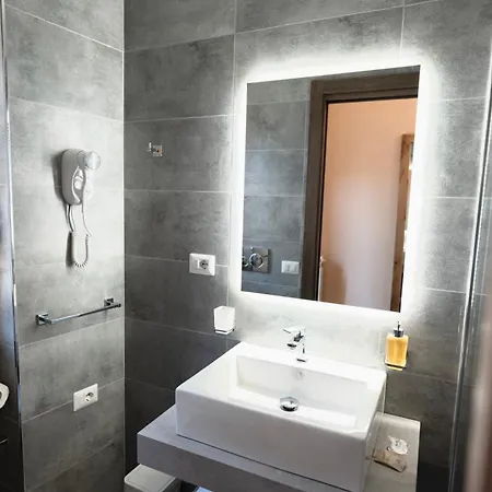 Diamond Vatican Guest house