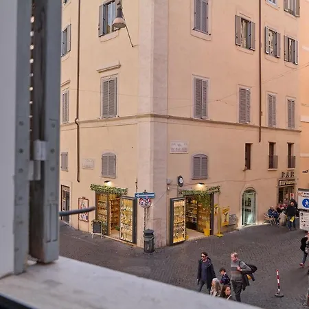 Piazza Cancelleria * Rome