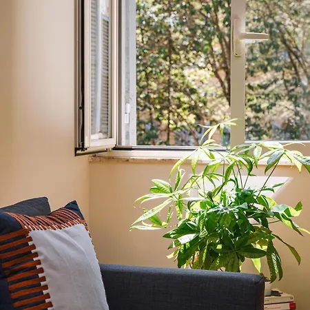 Apartment Dama Veneto Rome