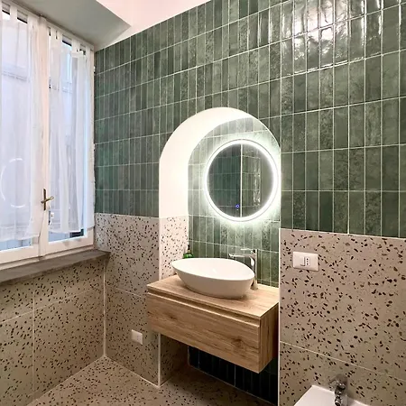 Domus Trastevere Apartment