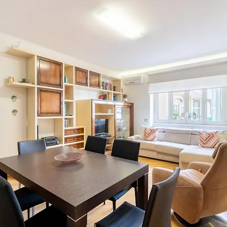 Furio Family Flat, A Few Steps From Metro A Stop Roma