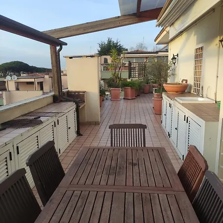 Eur - Colosseo Dolce Vita Rooftop Wifi-Ac-Bbq Apartment