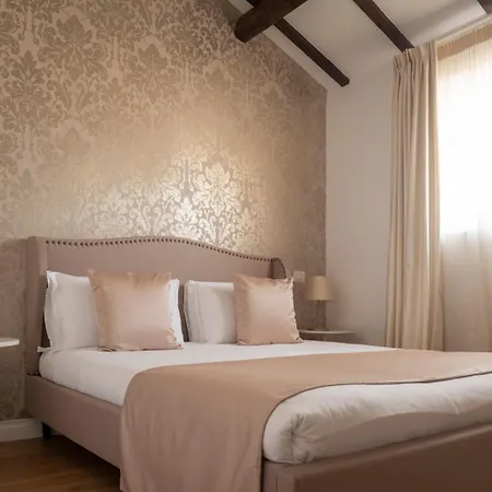 The Place 217 Hotel Rom