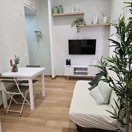 Candia House Holiday home *