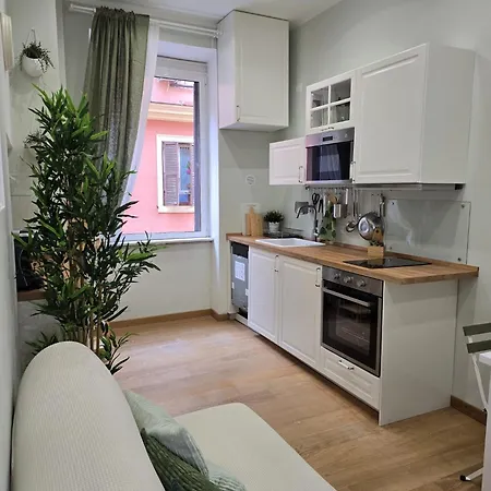 Holiday home Candia House