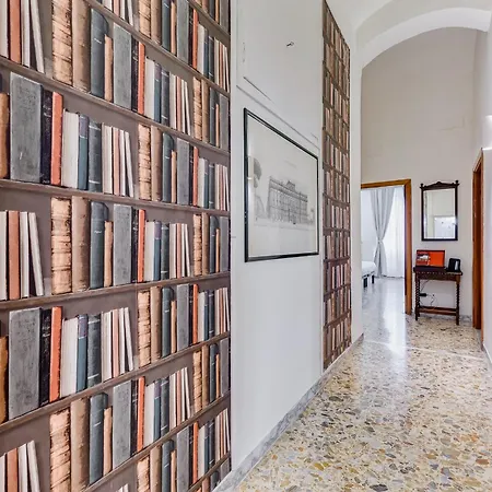Apartment Vivilo Collection - San Vito View - 3 Bdr 2 Baths Rome