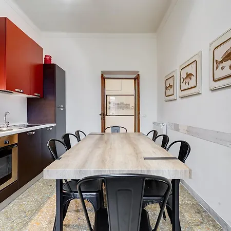 Vivilo Collection - San Vito View - 3 Bdr 2 Baths Rome