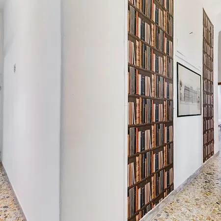 Apartment Vivilo Collection - San Vito View - 3 Bdr 2 Baths Rome