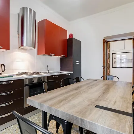 Vivilo Collection - San Vito View - 3 Bdr 2 Baths Apartment *