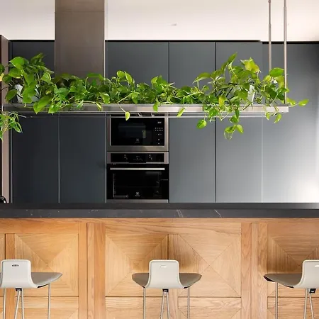 Idyllia - Borgognona Luxury Apartment Rome