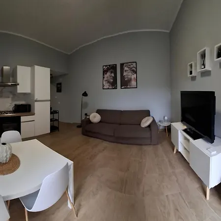 Altavilla Apartment *