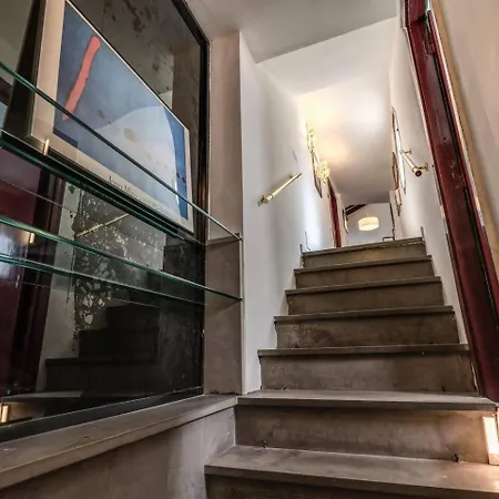 Domus In Via Del Corso Roma