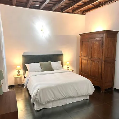 Apartment Elegant In Rome's Historic Center *